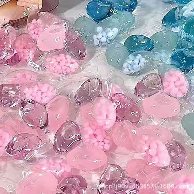 Pink Hypoallergenic Laundry Detergent Pods Eco Friendly 12g 15g